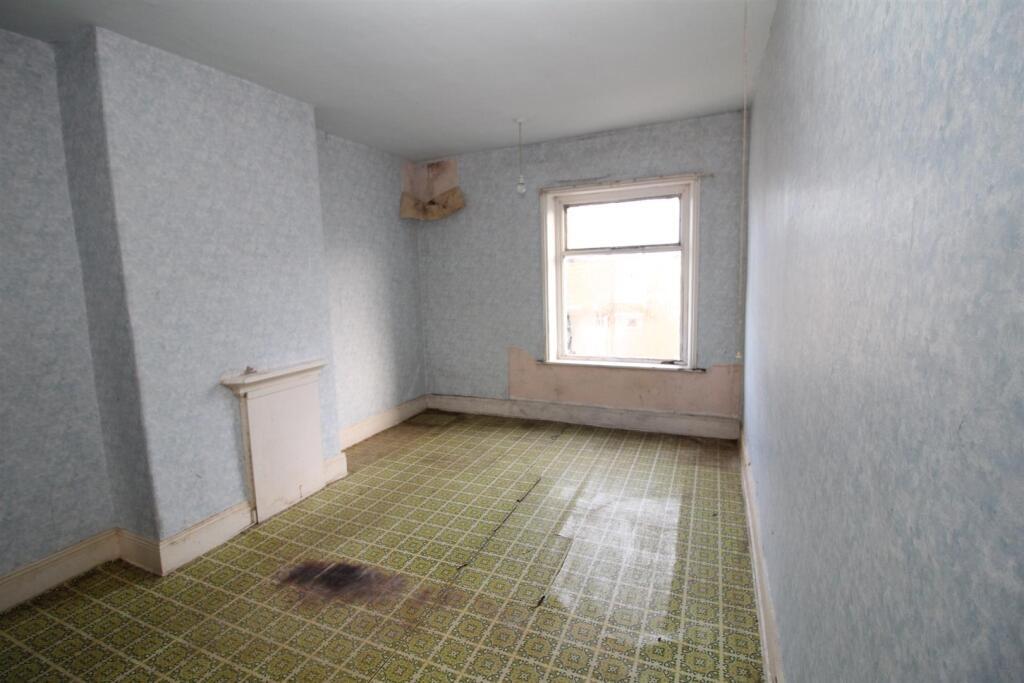 Additional image 10 of Sydenham Place, Bradford, BD3 0LA