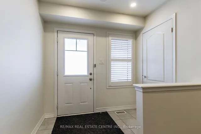 Additional image 5 of 27 Donlamont Circ