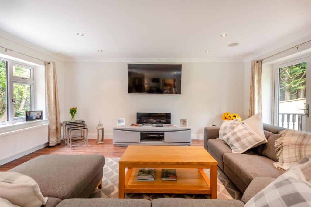 Additional image 17 of Woodland Walk, Ferndown, Dorset, BH22