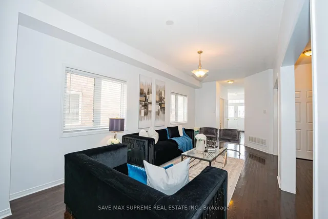 Additional image 8 of 8 Portrush Tr