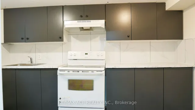 Additional image 30 of 218 Bogert Ave