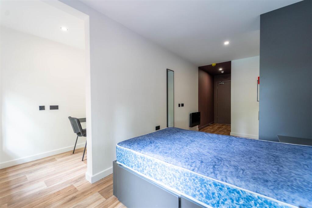 Additional image 2 of Pershore Road, Stirchley, B30