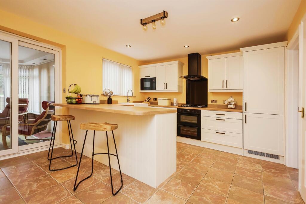 Additional image 3 of Ludgate Close, Tividale, Oldbury