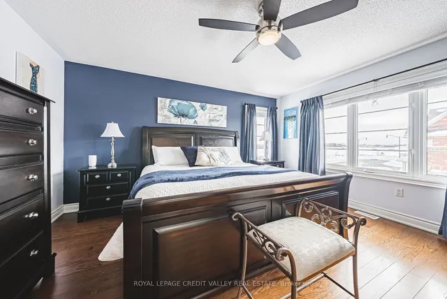 Additional image 21 of 1 Little Britain Cres