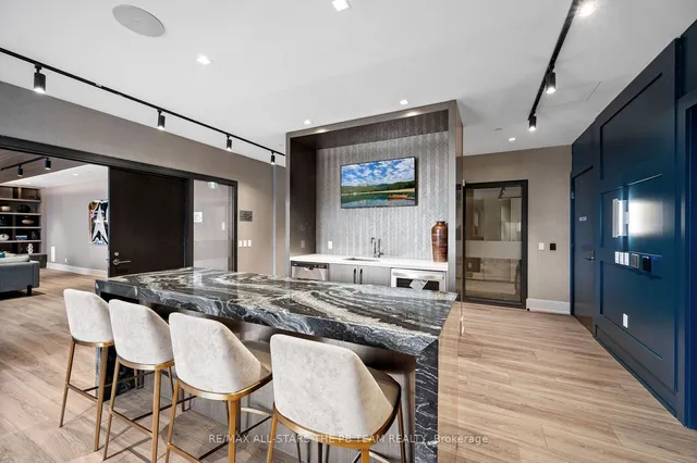 Additional image 29 of 286 Main St Unit 408