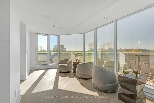 Additional image 40 of 10 Yonge St Unit 2212