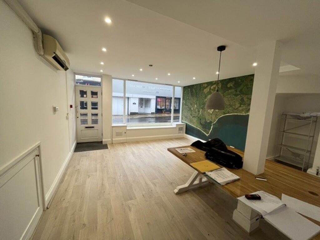 Additional image 4 of 6 Castle Street, Christchurch, Dorset, BH23