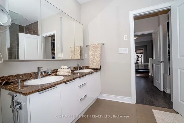 Additional image 25 of 1812 Burnhamthorpe Rd Unit 01