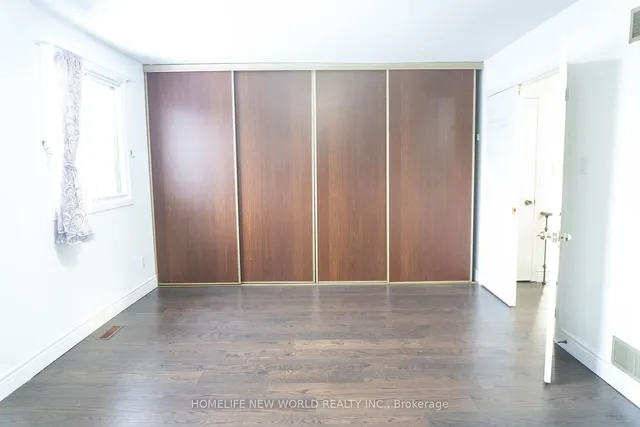 Additional image 12 of 122 Bushmills Sq