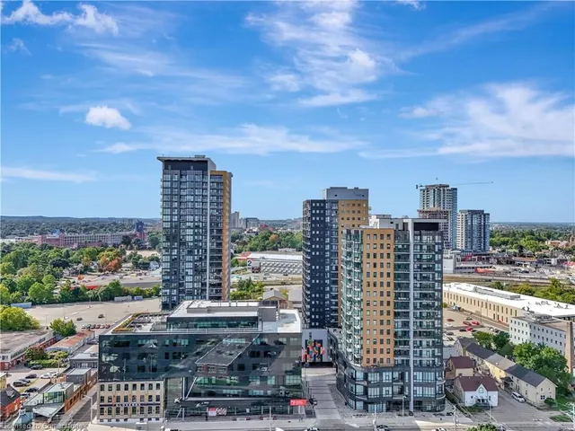 Additional image 44 of 104 Garment St Unit 906