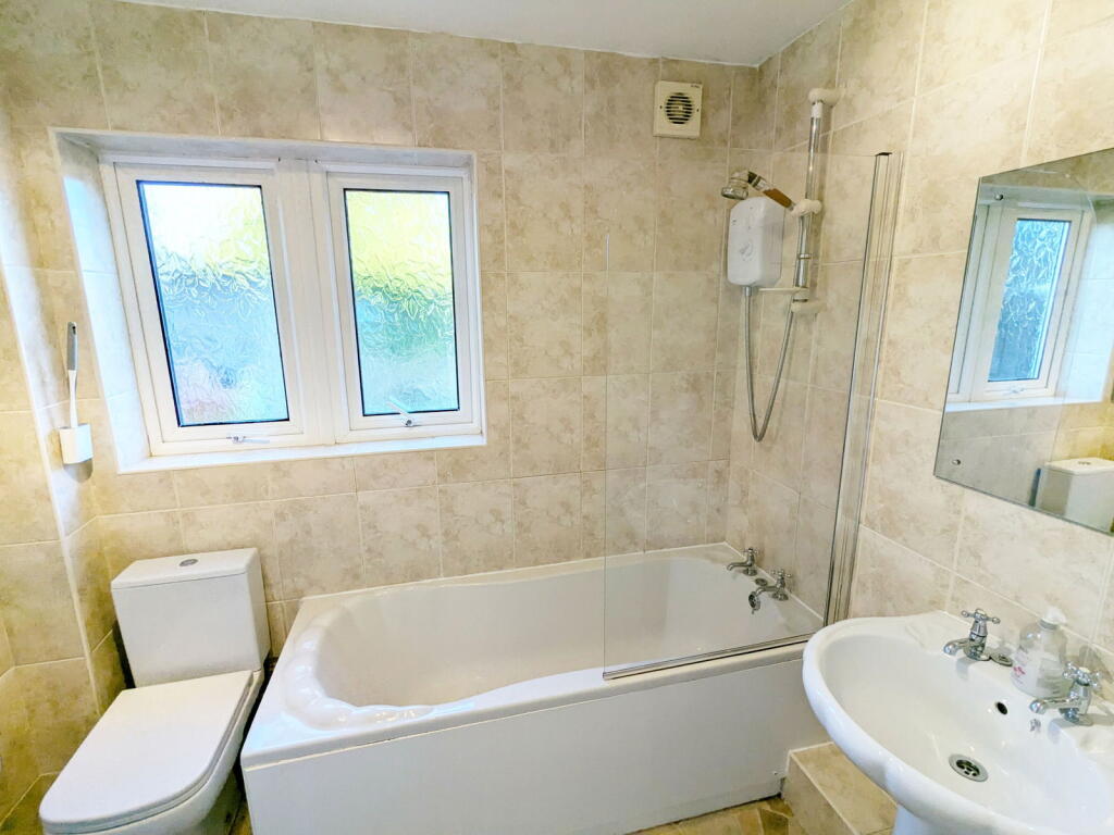 Additional image 7 of Boscobel Road, Cheswick Green