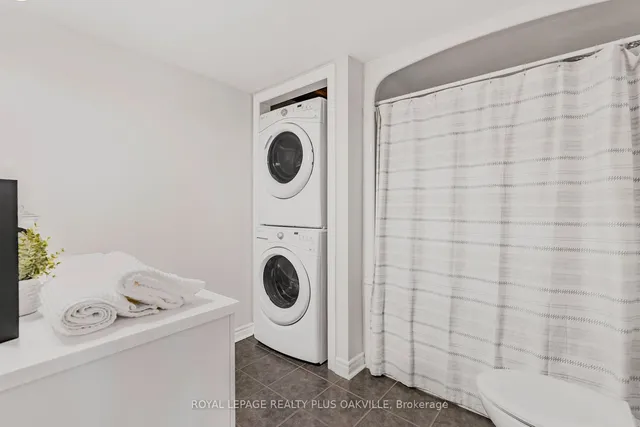 Additional image 18 of 4015 Kilmer Dr Unit 405