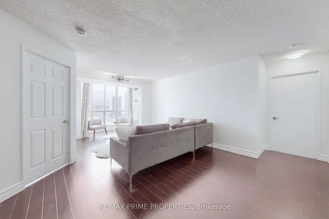 Additional image 6 of 2550 Lawrence Ave Unit 617