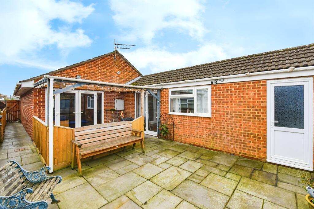 Additional image 17 of Rosefield Way, Westbury