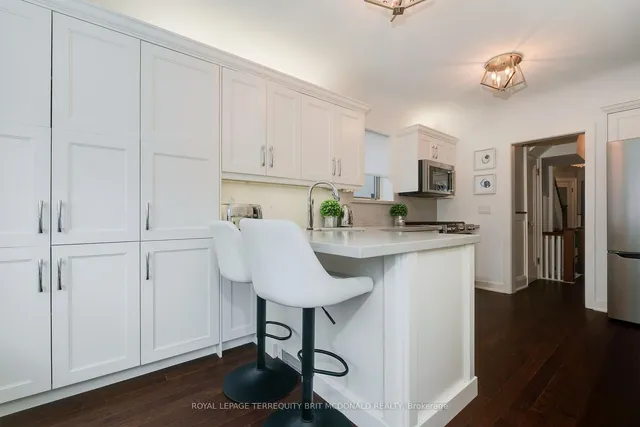 Additional image 14 of 125 Chaplin Cres