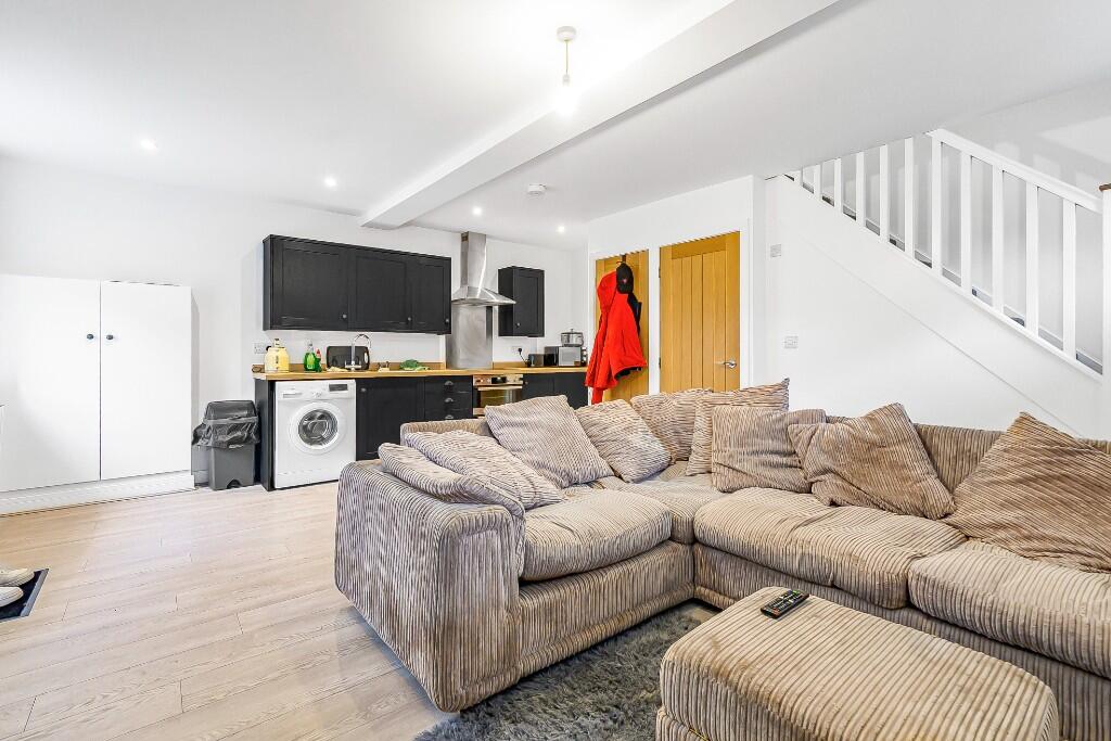 Additional image 4 of Carlton Street, Keighley, BD22