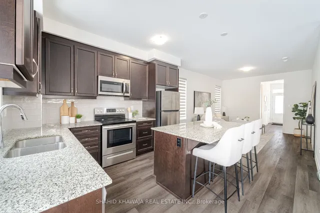 Additional image 9 of 1564 Moira Cres