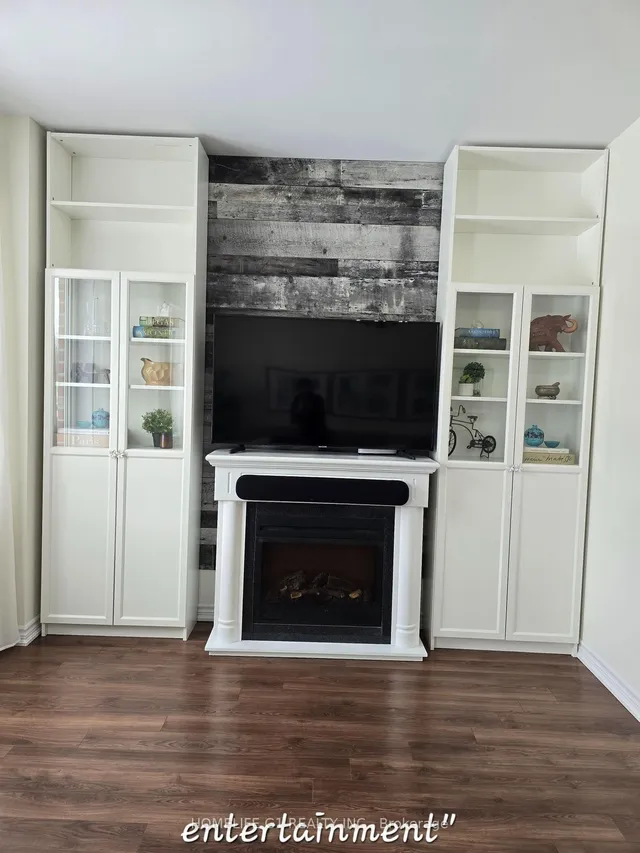 Additional image 10 of 8 Kayak Hts