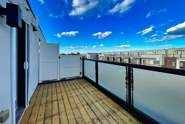 Additional image 23 of 22 Caroline Carpenter Grve