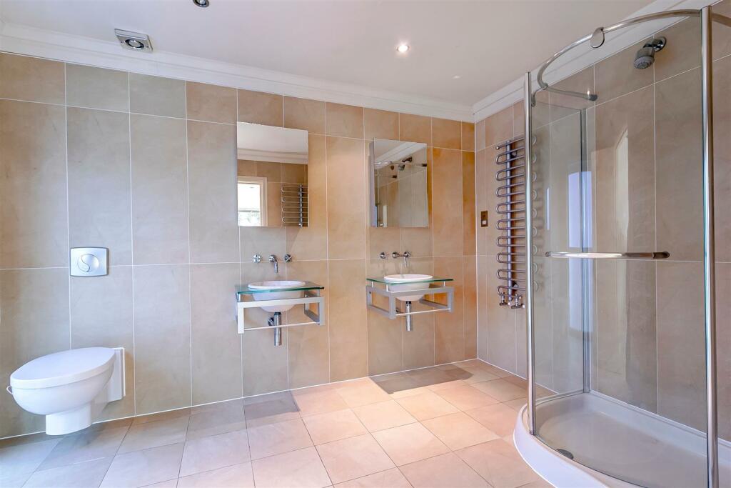 Additional image 11 of Links Road, Poole