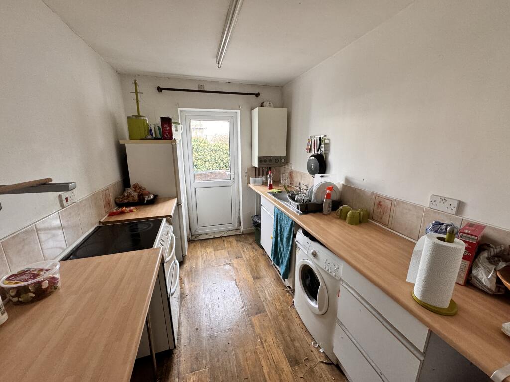 Additional image 7 of 8 Victoria Road, St. Philips, Bristol, Bristol BS2 0UJ