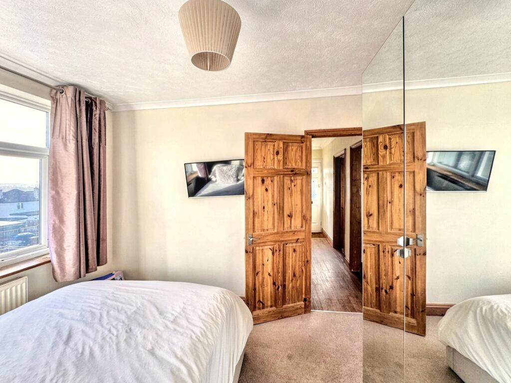 Additional image 9 of Barnesdale Crescent, Orpington, BR5