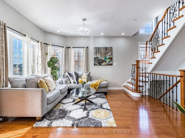 Additional image 19 of 3 October Pl