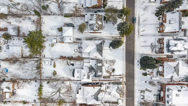 Additional image 21 of 390 Glencairn Ave