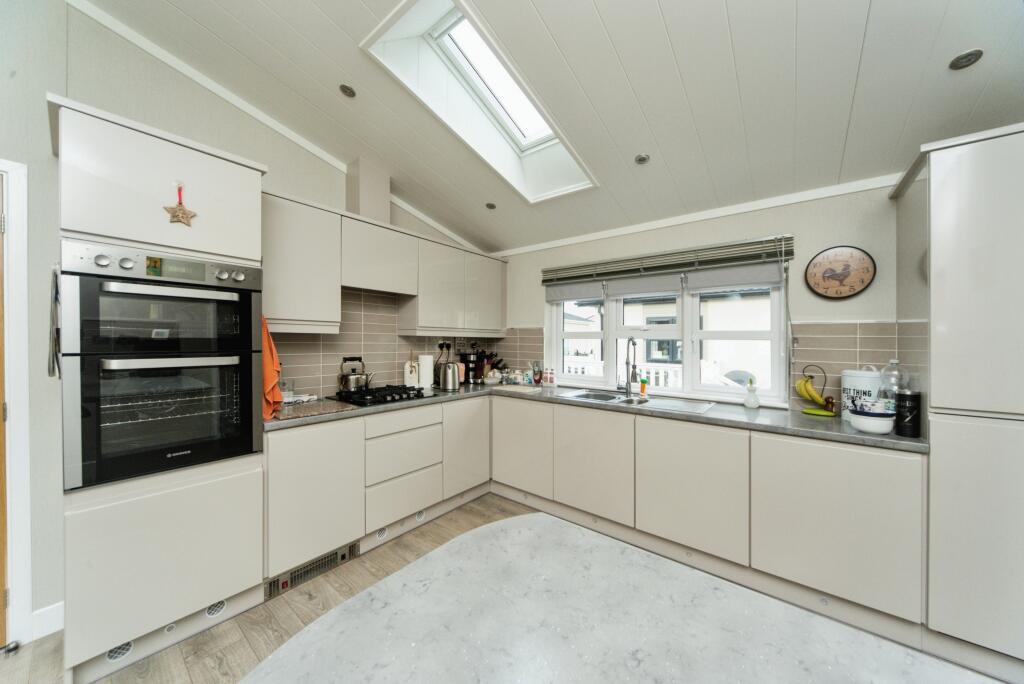 Additional image 6 of Lilies Avenue, Pevensey Bay, Pevensey, East Sussex, BN24