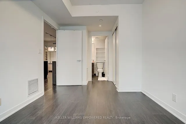 Additional image 20 of 100 Harbour St Unit 1610