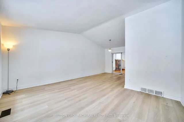 Additional image 8 of 9 Southwell Dr