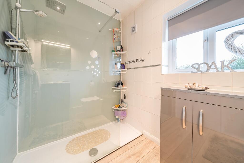 Additional image 13 of Cranbrook Close, Bromley, BR2