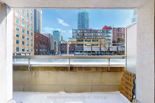 Additional image 34 of 43 Eglinton Ave Unit 205