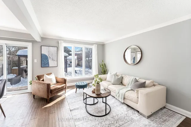 Additional image 4 of 7120 Cadiz Cres