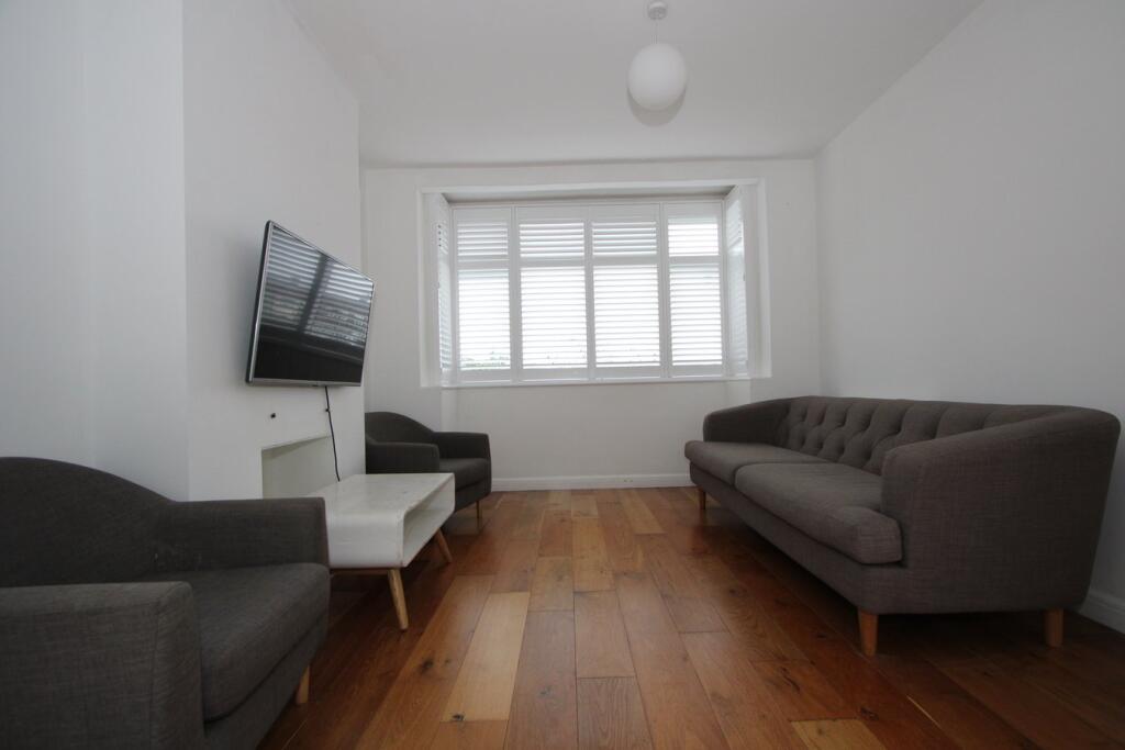 Additional image 11 of Hillcrest Road, Bromley, BR1