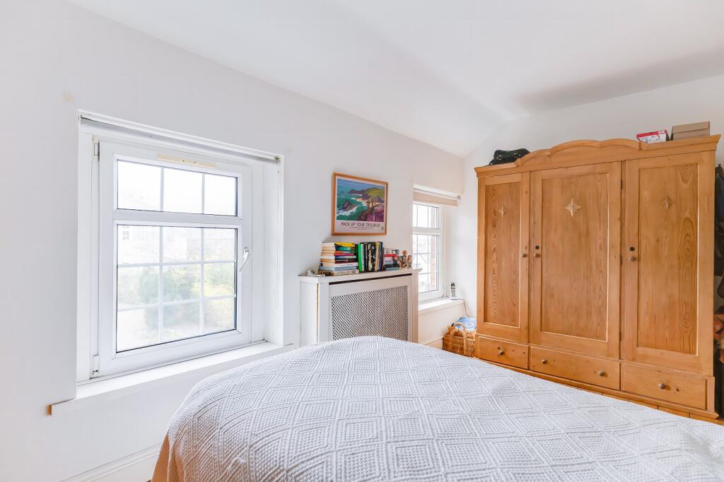 Additional image 25 of Hill Rise, Britway Road, Dinas Powys, The Vale Of Glamorgan CF64 4AF