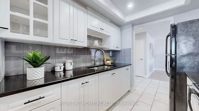 Additional image 17 of 3151 Bridletowne Circ Unit 702