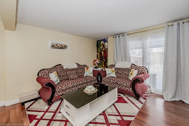 Additional image 11 of 17 Folkstone Cres
