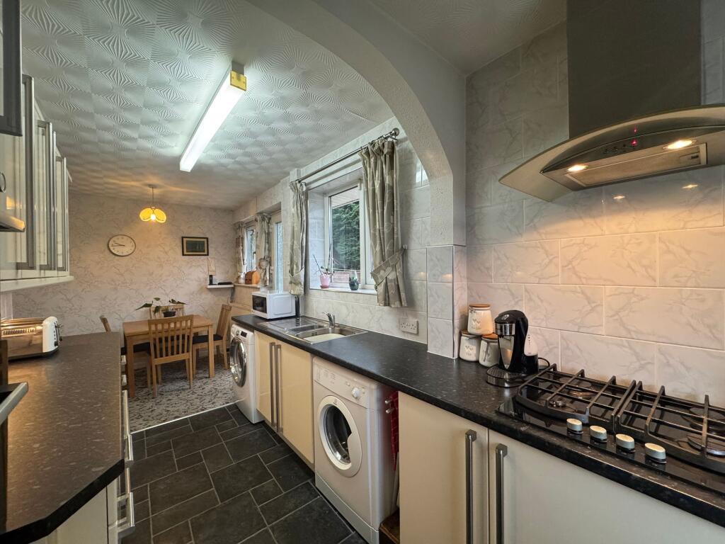 Additional image 14 of 18 Mountbatten Close, Unsworth, Bury BL9