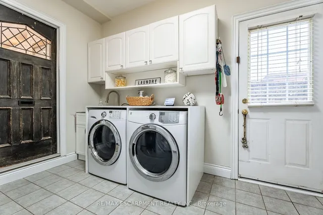 Additional image 39 of 154 Westchester Rd