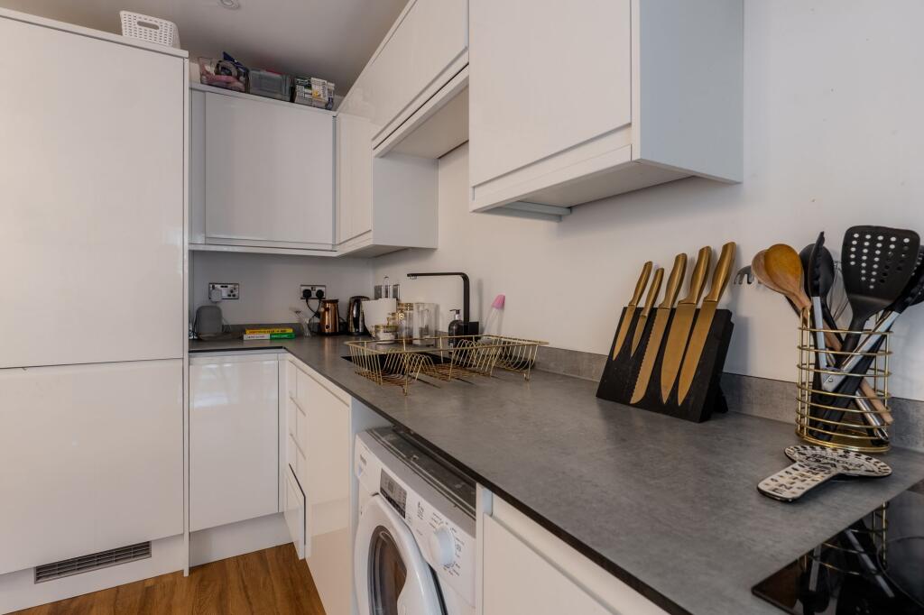 Additional image 3 of Lichfield Street, Tamworth, B79