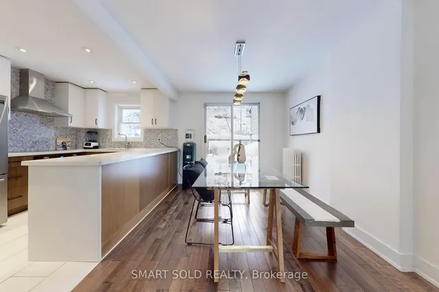 Additional image 14 of 592 Davenport Rd