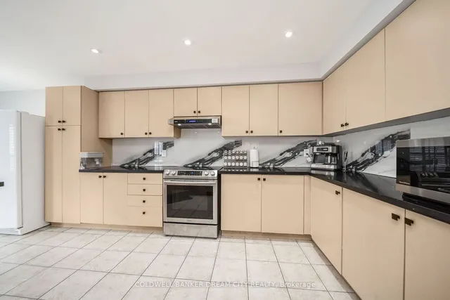 Additional image 14 of 60 Capistro St