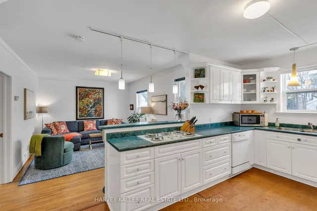 Additional image 7 of 224 Poyntz Ave