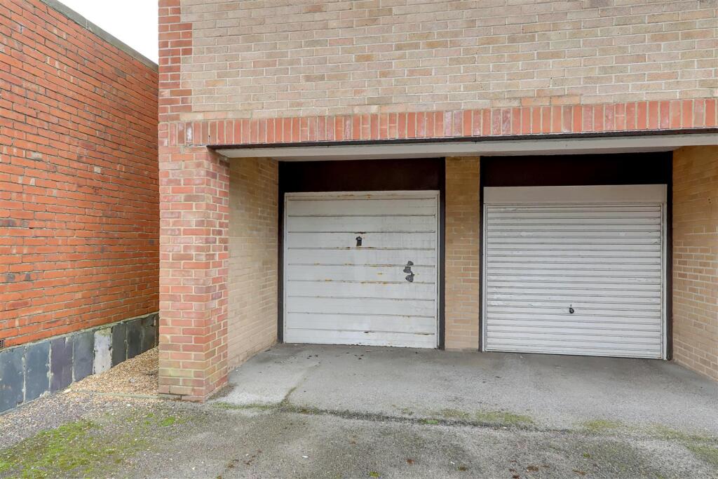 Additional image 8 of Applesham Court, South Street, Lancing