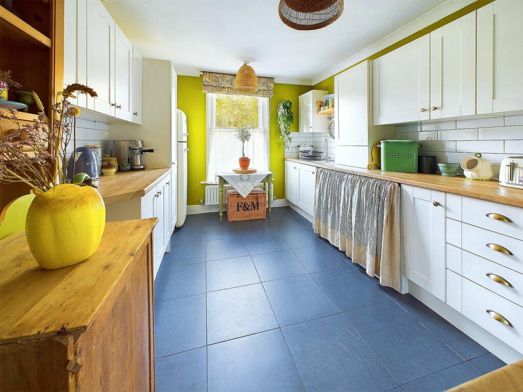 Additional image 8 of Victoria Road, Southwick