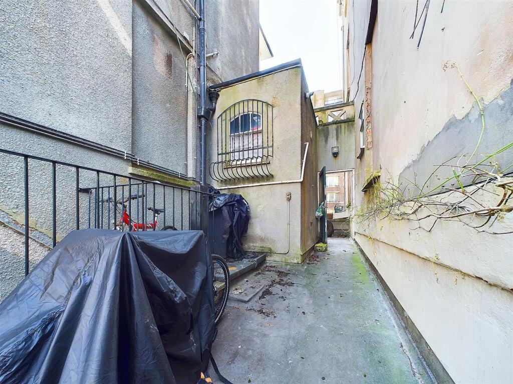 Additional image 12 of 56 St Pauls Road, Clifton, Bristol