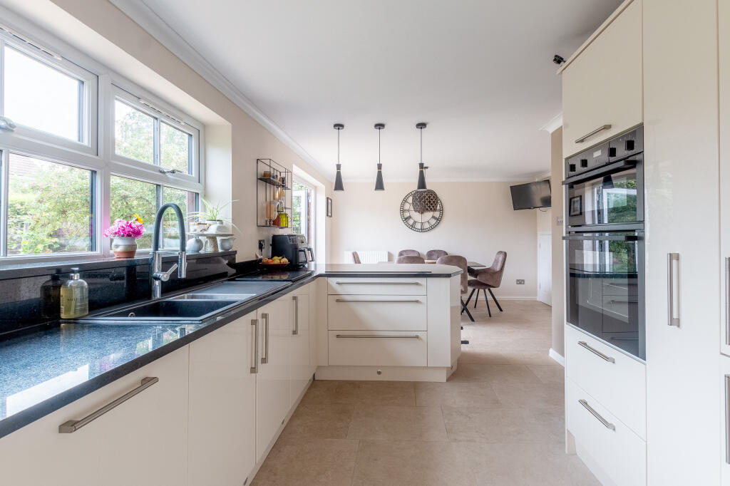 Additional image 27 of Sherbourne Avenue, Bradley Stoke, Bristol