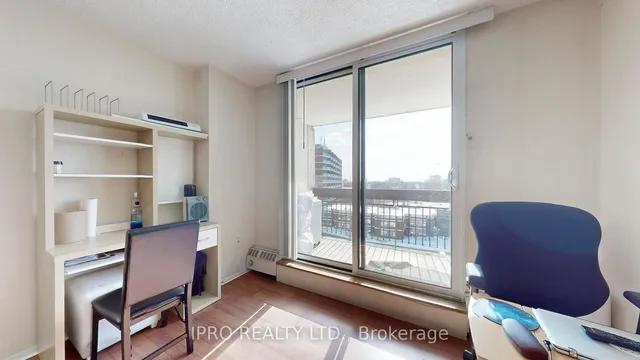 Additional image 5 of 4645 Jane St Unit 637