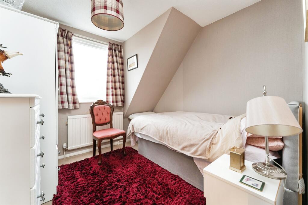 Additional image 10 of Farmstead Close, Histon, Cambridge